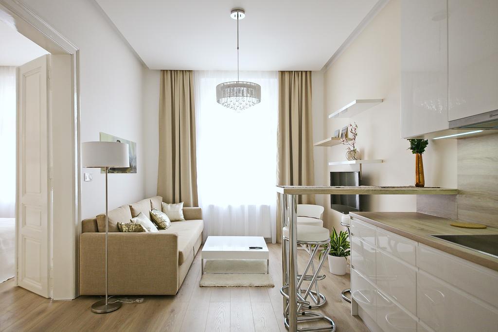 Luxury Center Apt. Charles Bridge Walking Distance Praga Exterior foto